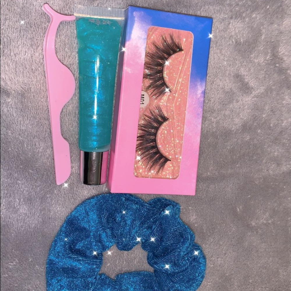 Lip gloss bundles